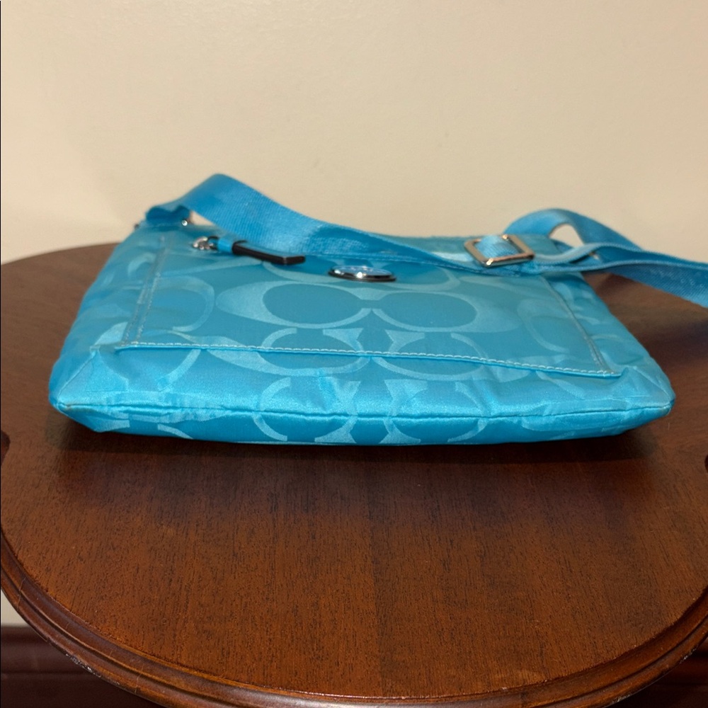 Coach Getaway signature monogram jacquard aqua blue Crossbody/shoulder bag - Picture 10 of 15